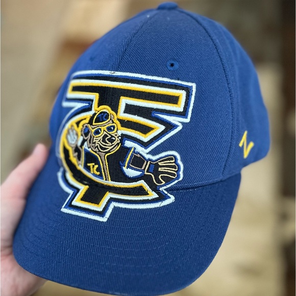 Zephyr Other - Zephyr Traverse City Beach Bums, OSFA Velcro Closure, Multi Color Embroidered